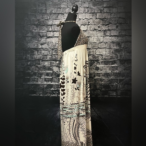 Alyn Paige New York Dress - Picture 2 of 5